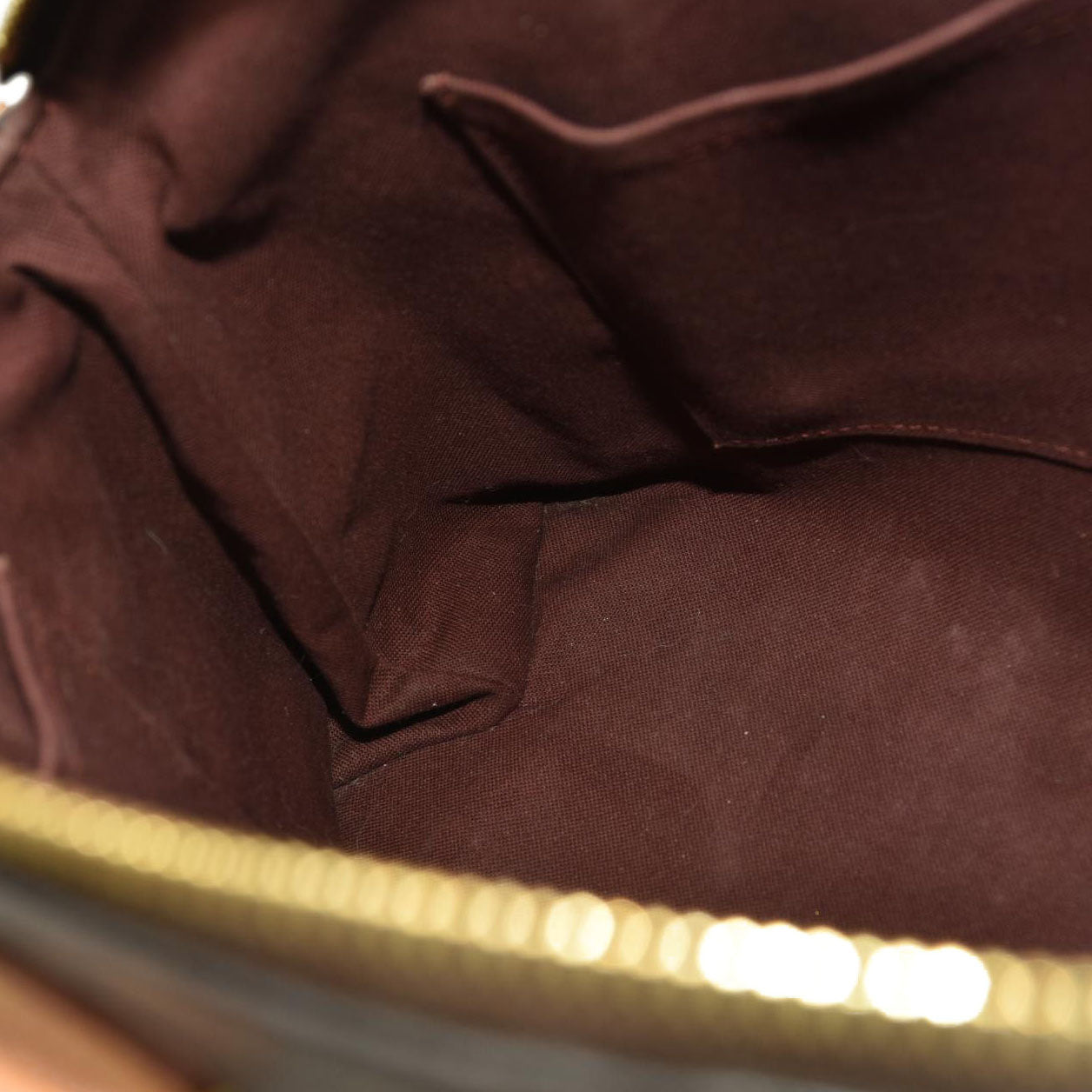 LOUIS VUITTON  Monogram Rivoli MM