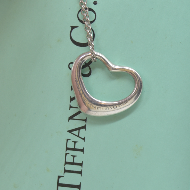 $500 Tiffany & Co. Elsa Peretti 15 mm Open Heart Pendant Sterling Silver 925