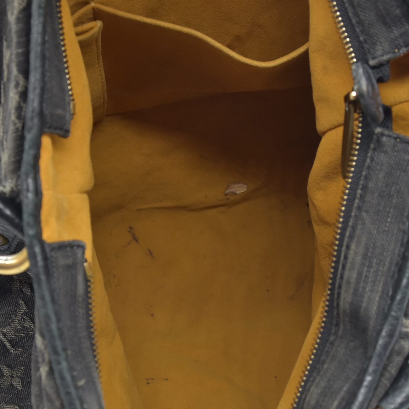 $1965 2007-2009  Louis Vuitton Denim Neo Cabby MM Black