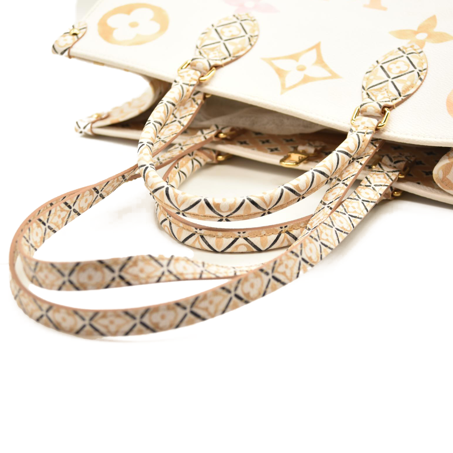 Louis Vuitton  Monogram Giant By The Pool 2.0 Onthego MM Beige RFID