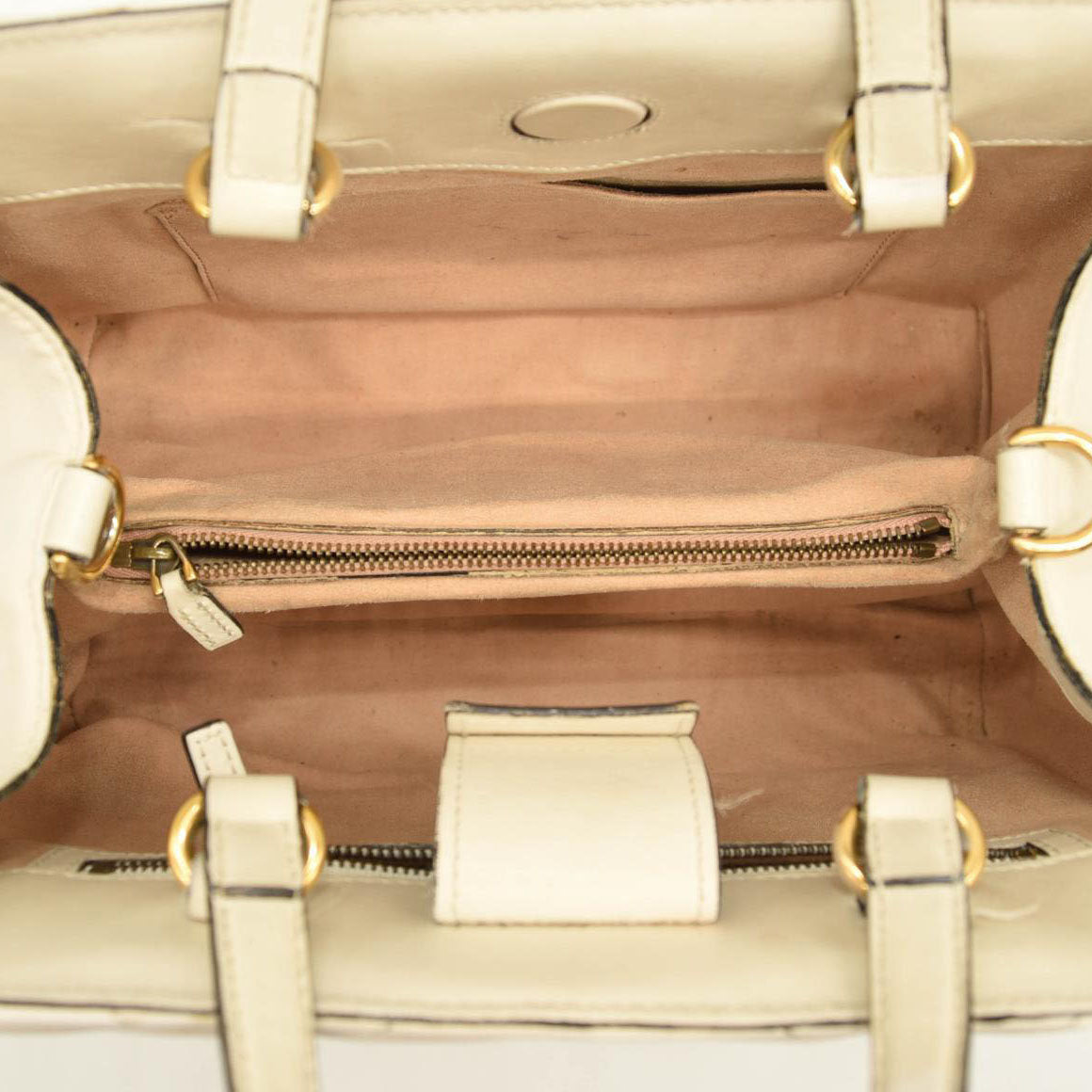 GUCCI Calfskin Matelasse Small GG Marmont Tote White