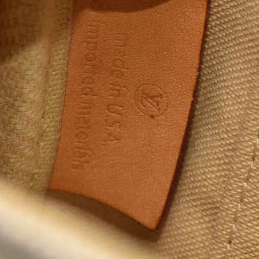 LOUIS VUITTON Damier Azur Favorite PM SD5115