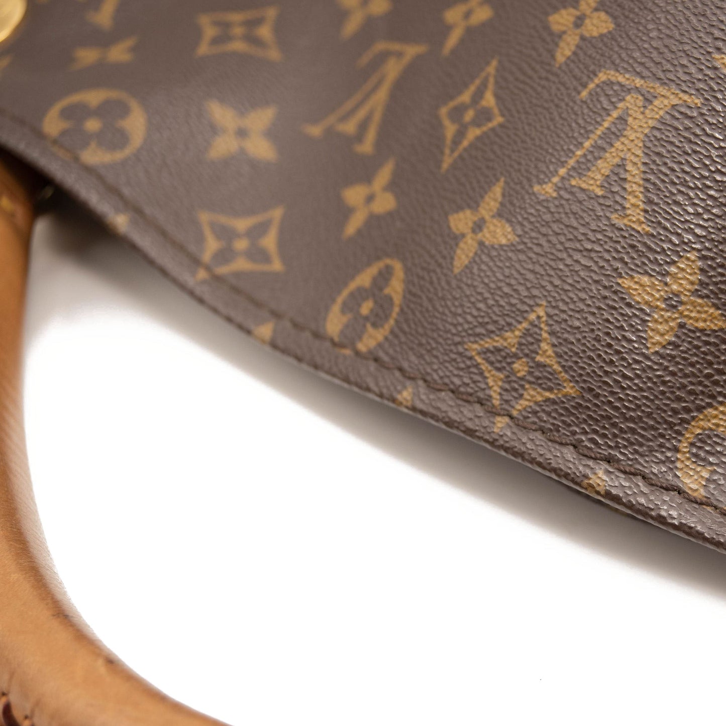 USED $2500 Louis Vuitton Monogram Artsy MM Hobo 2012