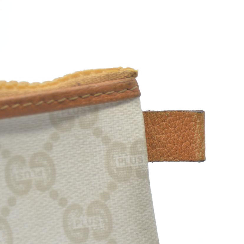 Gucci GG  Gucci Plus PVC Leather Pouch Clutch Bag