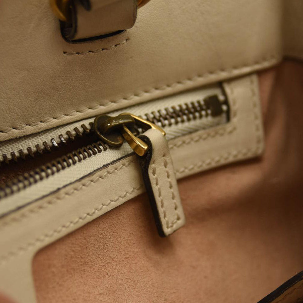 GUCCI Calfskin Matelasse Small GG Marmont Tote White