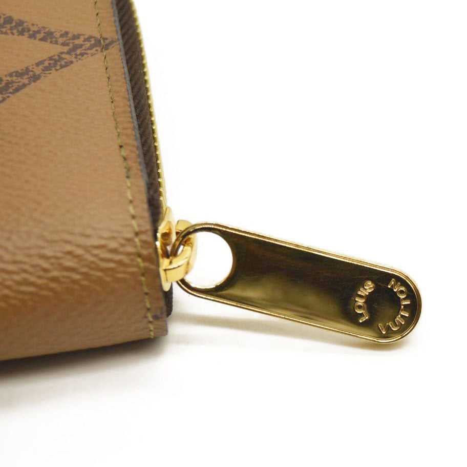 LOUIS VUITTON  Reverse Monogram Giant Zippy Wallet CA0260