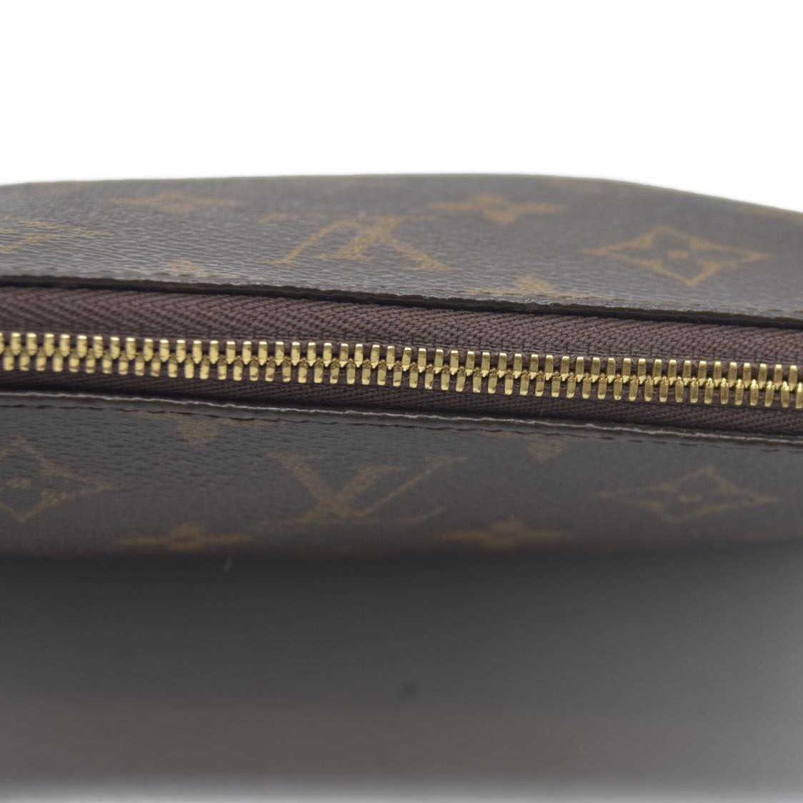 $1290 Louis Vuitton  Monogram Pochette Accessories
