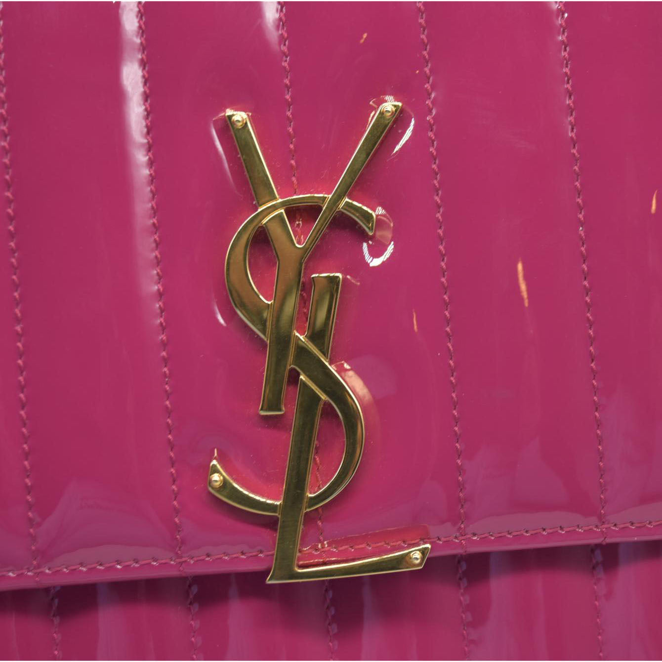 $2590 Saint Laurent Patent Calfskin Matelasse Monogram Medium Vicky Chain Bag Pink