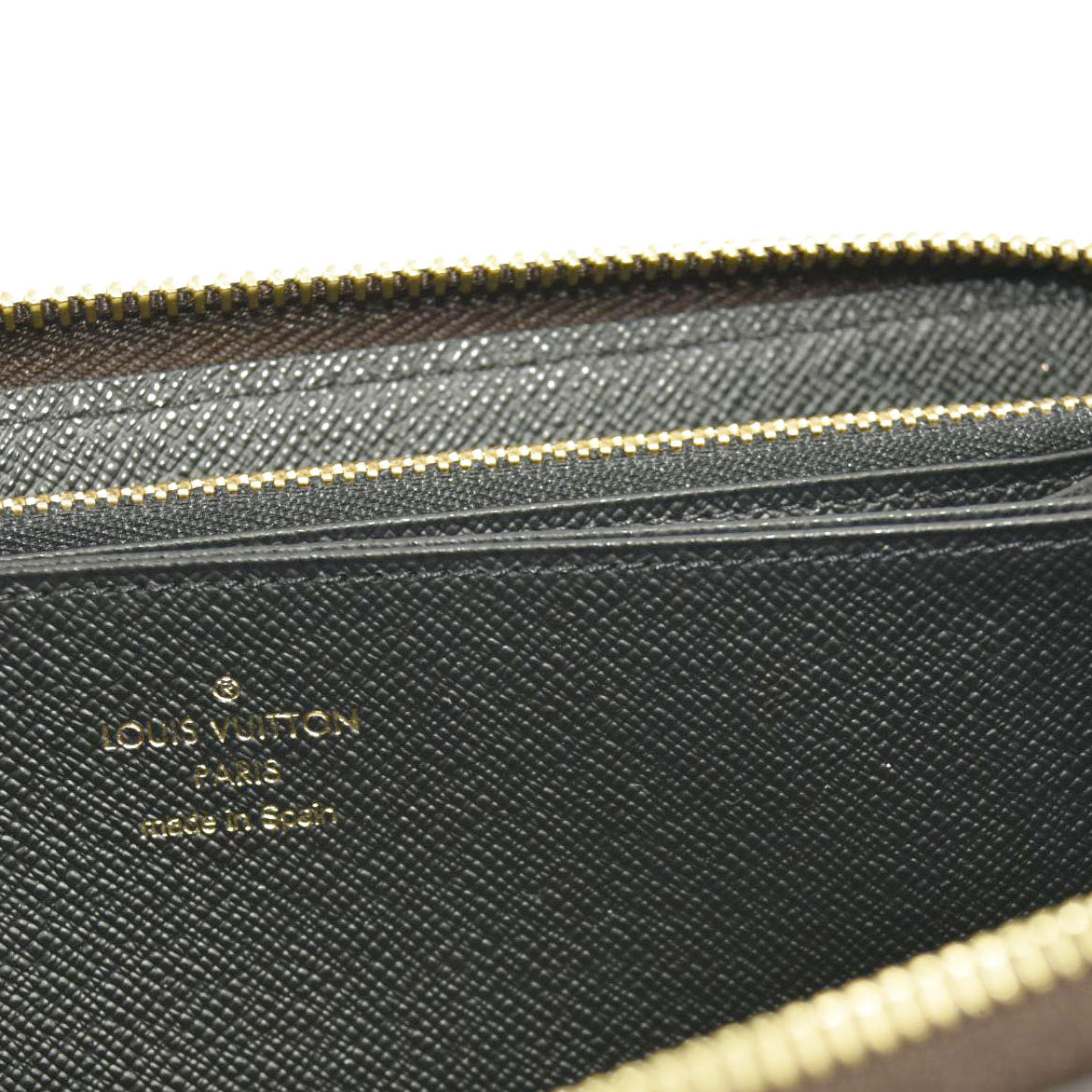 LOUIS VUITTON  Reverse Monogram Giant Zippy Wallet CA0260