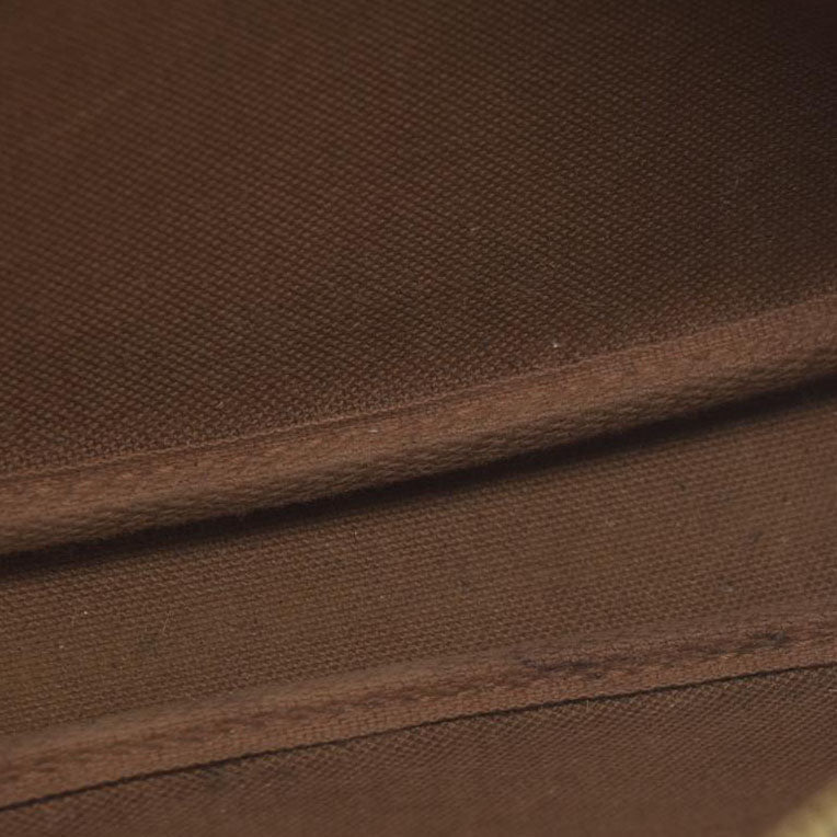 $1290 Louis Vuitton  Monogram Pochette Accessories