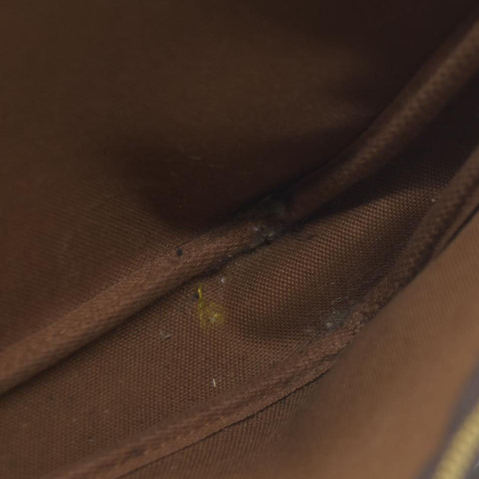 $1290 Louis Vuitton  Monogram Pochette Accessories