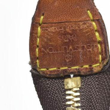 $1290 Louis Vuitton  Monogram Pochette Accessories