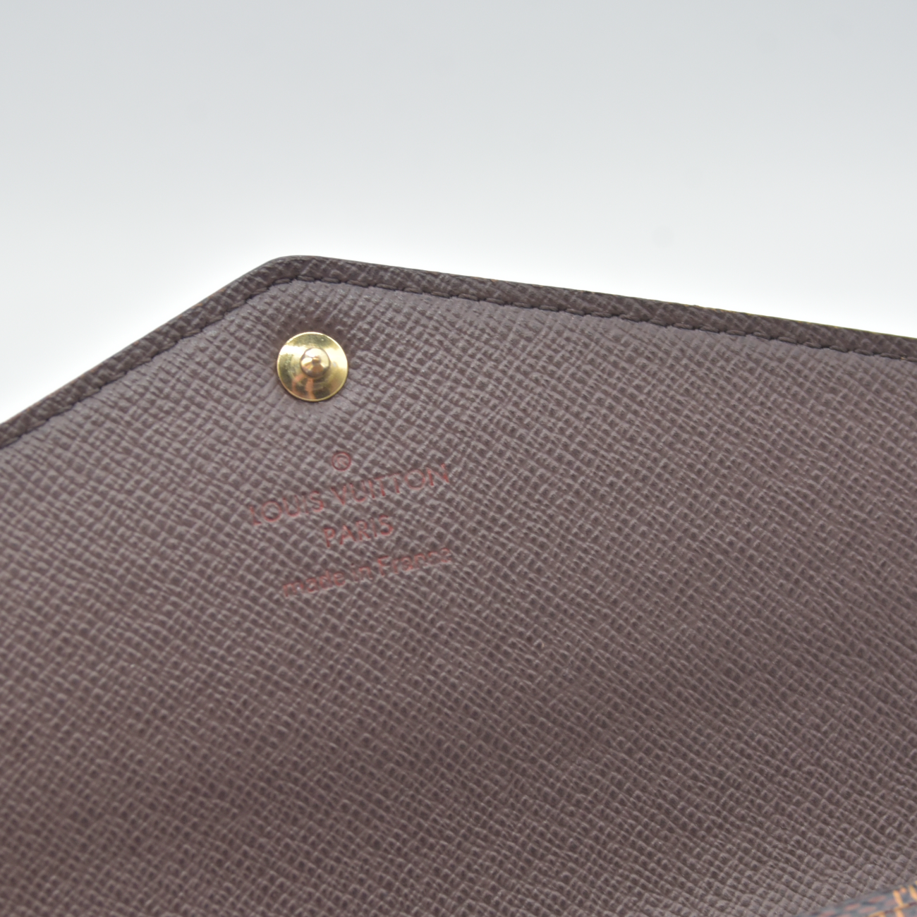 $775 2019 Louis Vuitton Damier Ebene Sarah Wallet NM CT4169