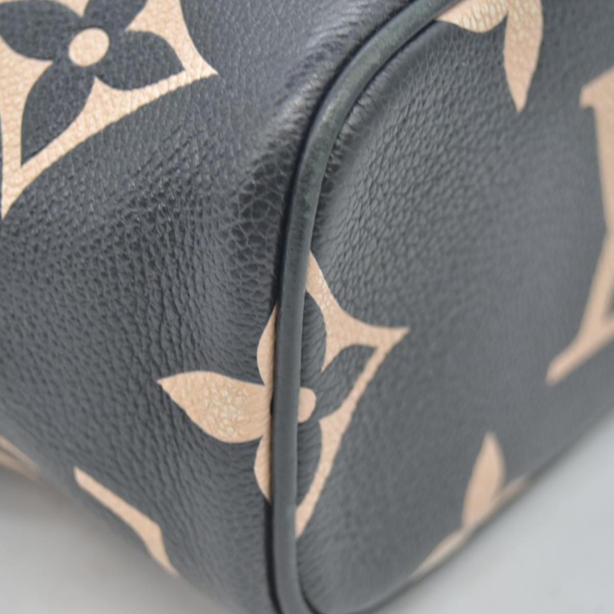 $3150 Louis Vuitton Empreinte Monogram Giant Vanity PM Black Beige