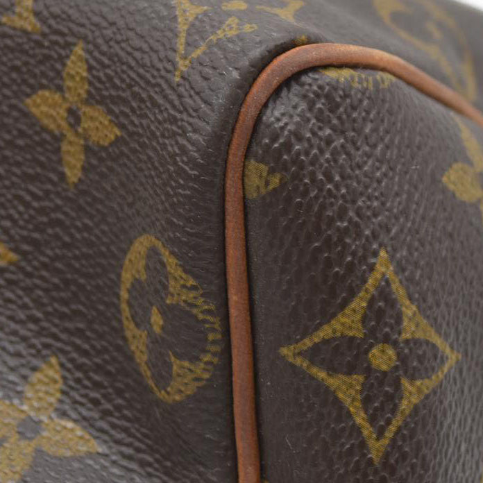 $1490 Louis Vuitton  Monogram Speedy 25