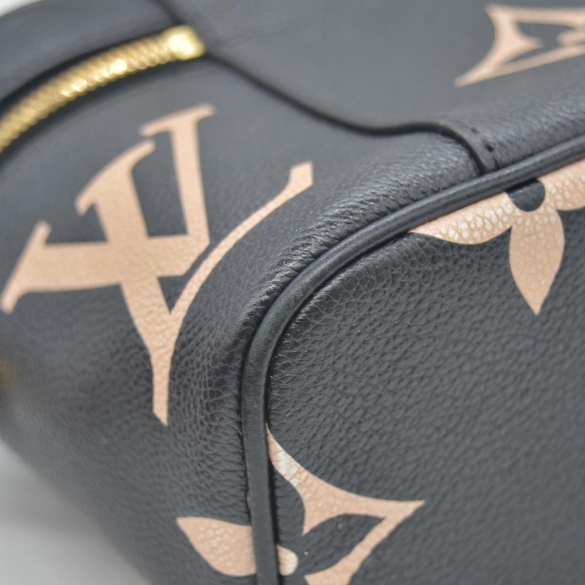 $3150 Louis Vuitton Empreinte Monogram Giant Vanity PM Black Beige