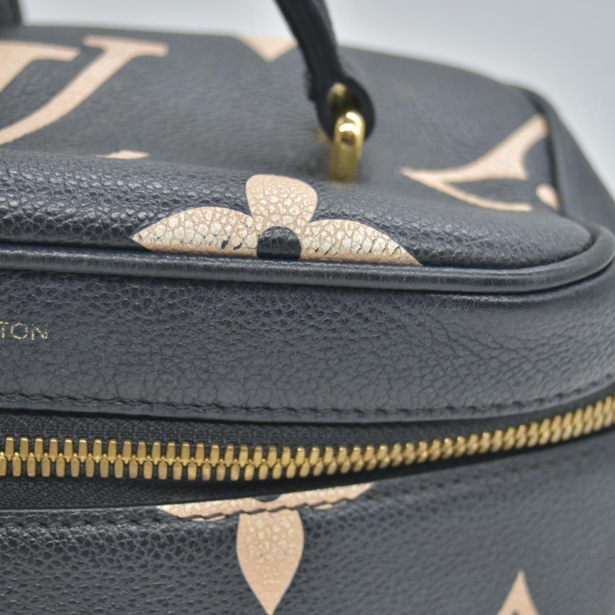 $3150 Louis Vuitton Empreinte Monogram Giant Vanity PM Black Beige