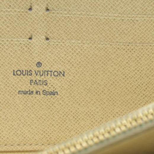 AUCTION $915 Louis Vuitton Damier Azur Zippy Zip Around Long Wallet Purse White CA1132