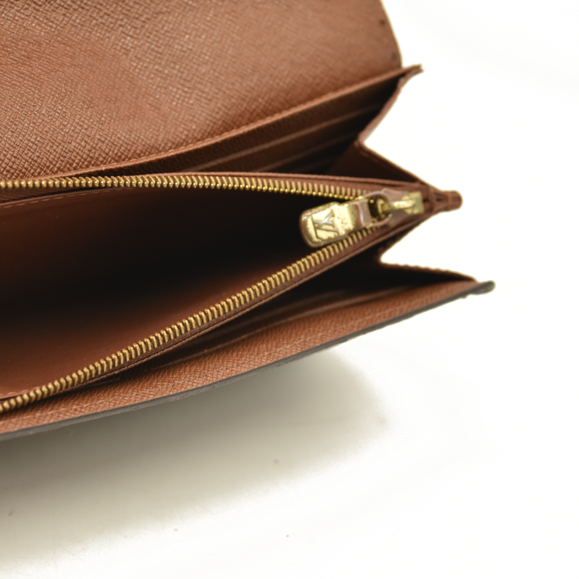 Louis Vuitton  Monogram Sarah Wallet NM SD2174