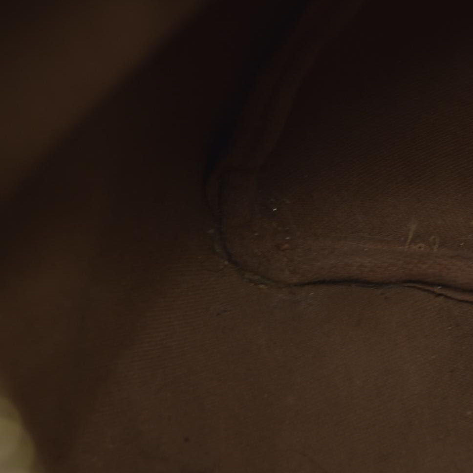 $1490 Louis Vuitton  Monogram Speedy 25