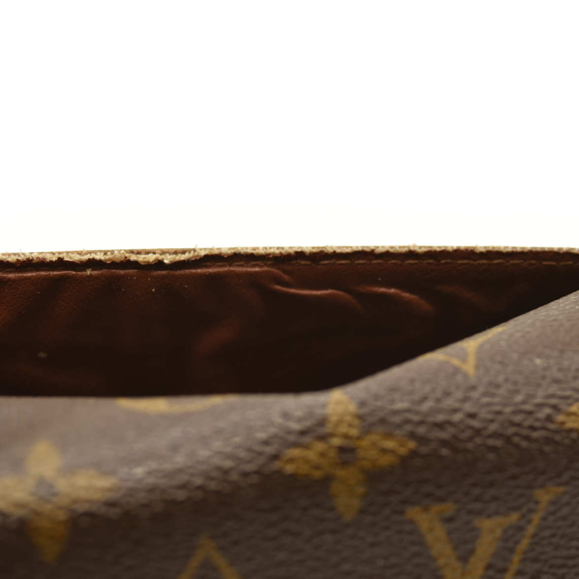 Louis Vuitton  Monogram Sarah Wallet NM SD2174