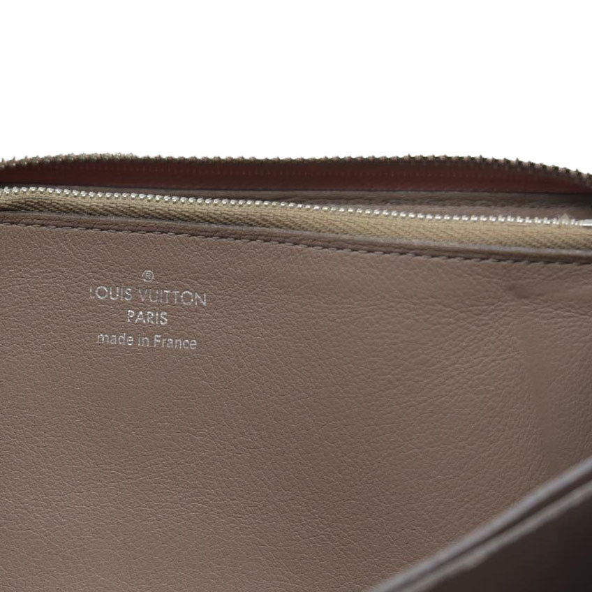 AUCTION $1130 Louis Vuitton Comet Taurillon Leather Zip Zippy Long Wallet Pink