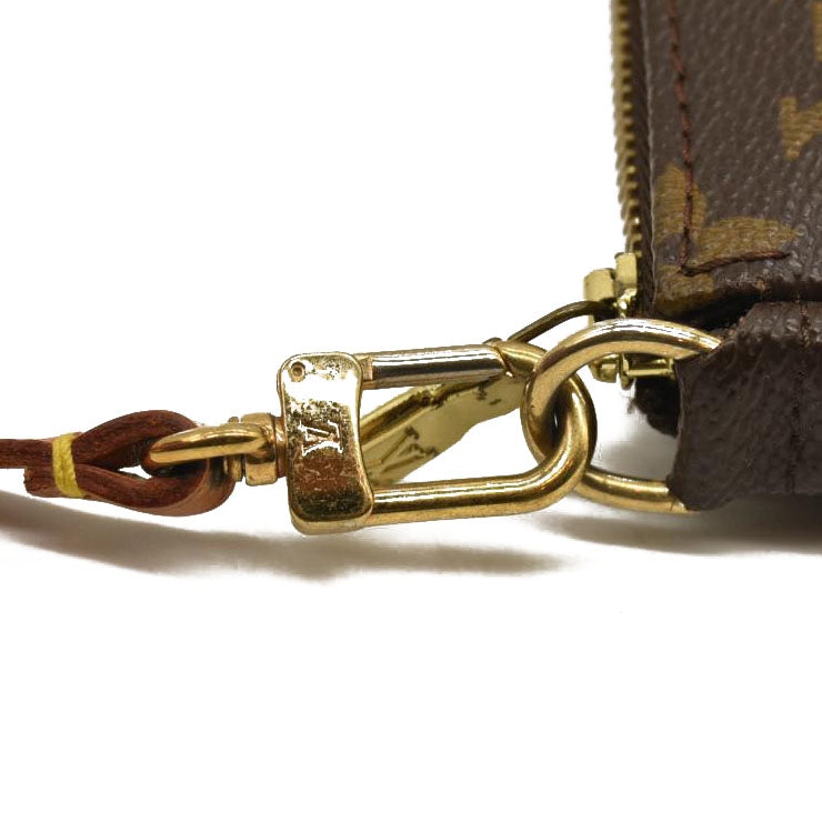 LOUIS VUITTON  Monogram Pochette Accessories VI1011