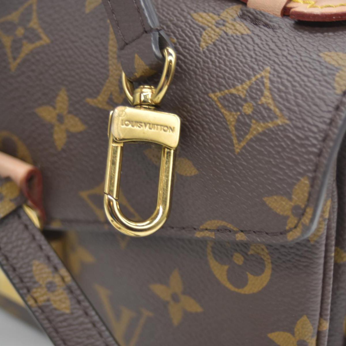 $3300 RFID Louis Vuitton Monogram Pochette Métis East West