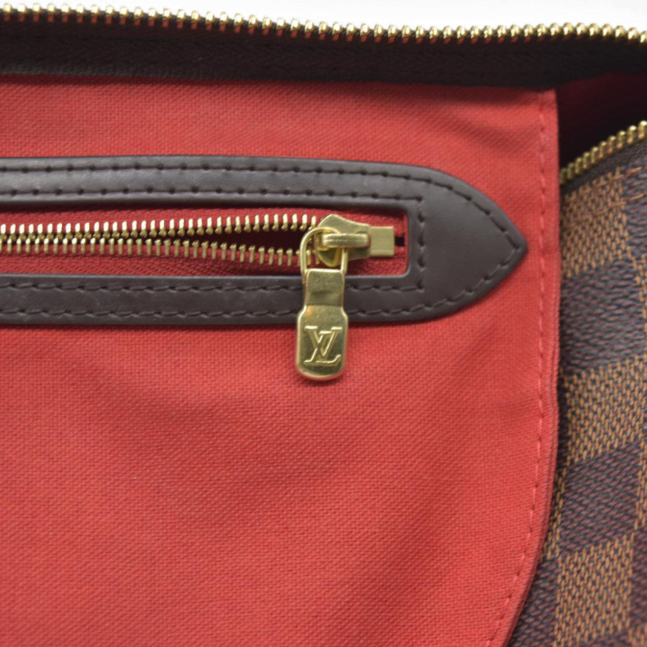 $1630 Louis Vuitton  Damier Ebene Speedy 30 AA1220