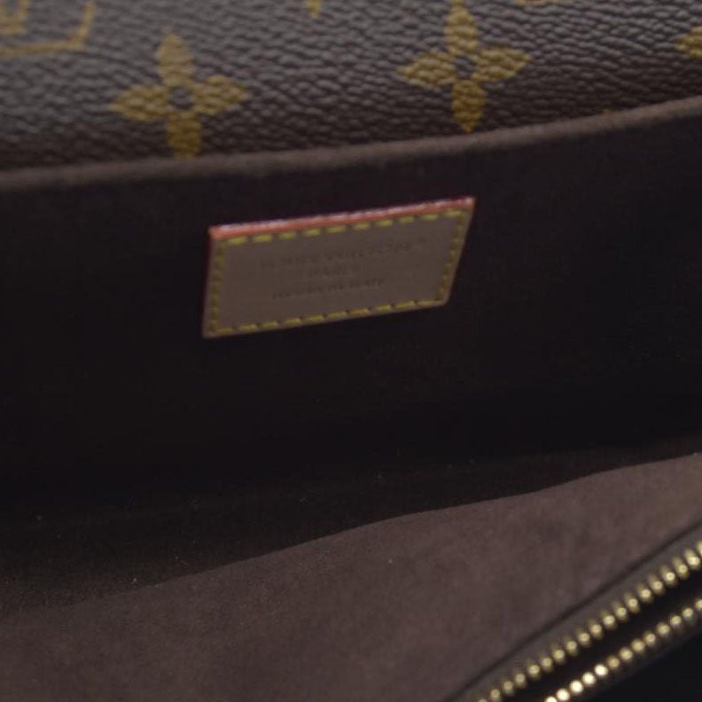 $3200 Louis Vuitton Monogram Pochette Métis East West