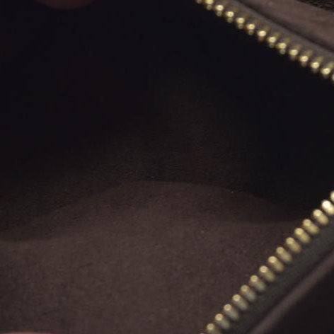 $3200 Louis Vuitton Monogram Pochette Métis East West