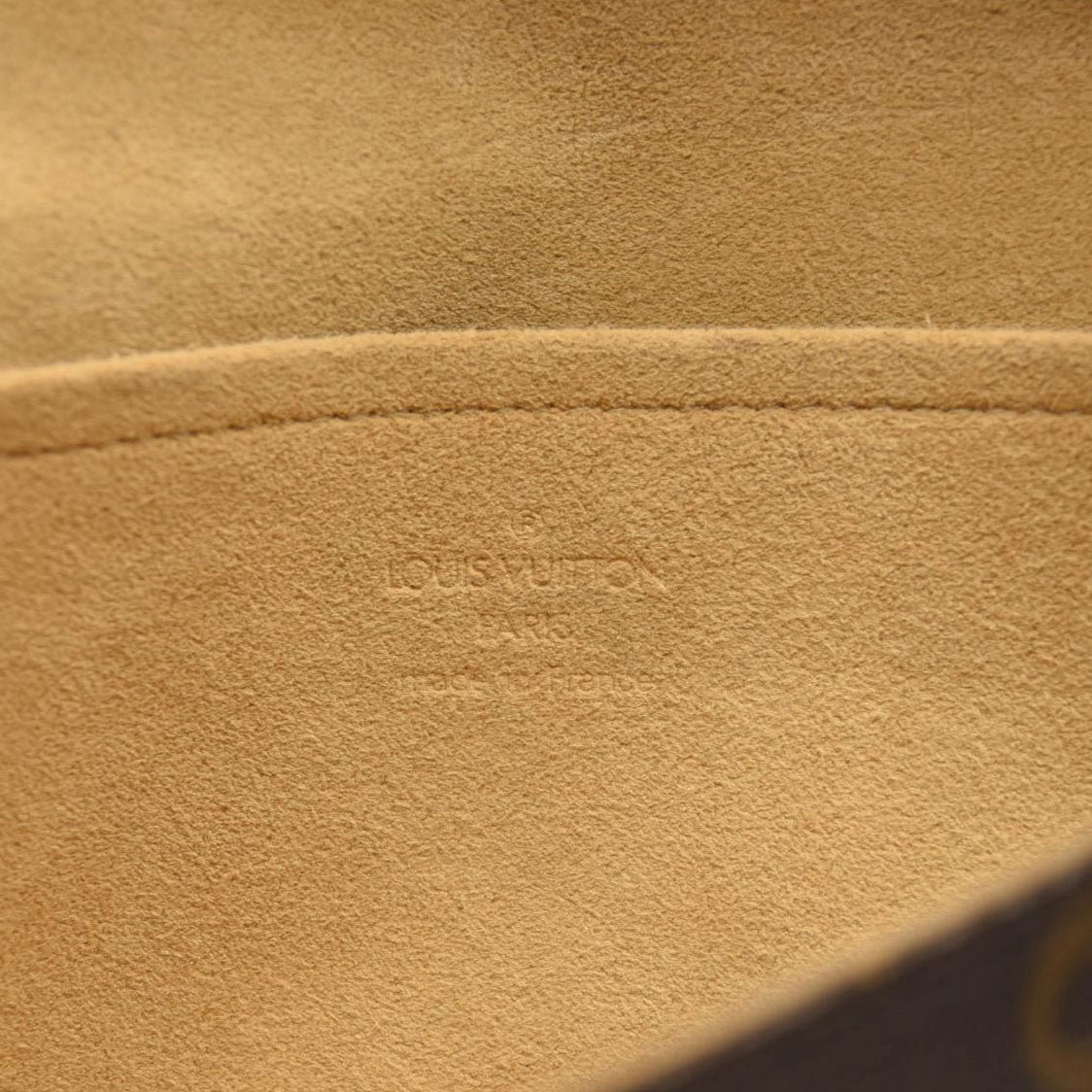 LOUIS VUITTON Monogram Pochette Twin GM