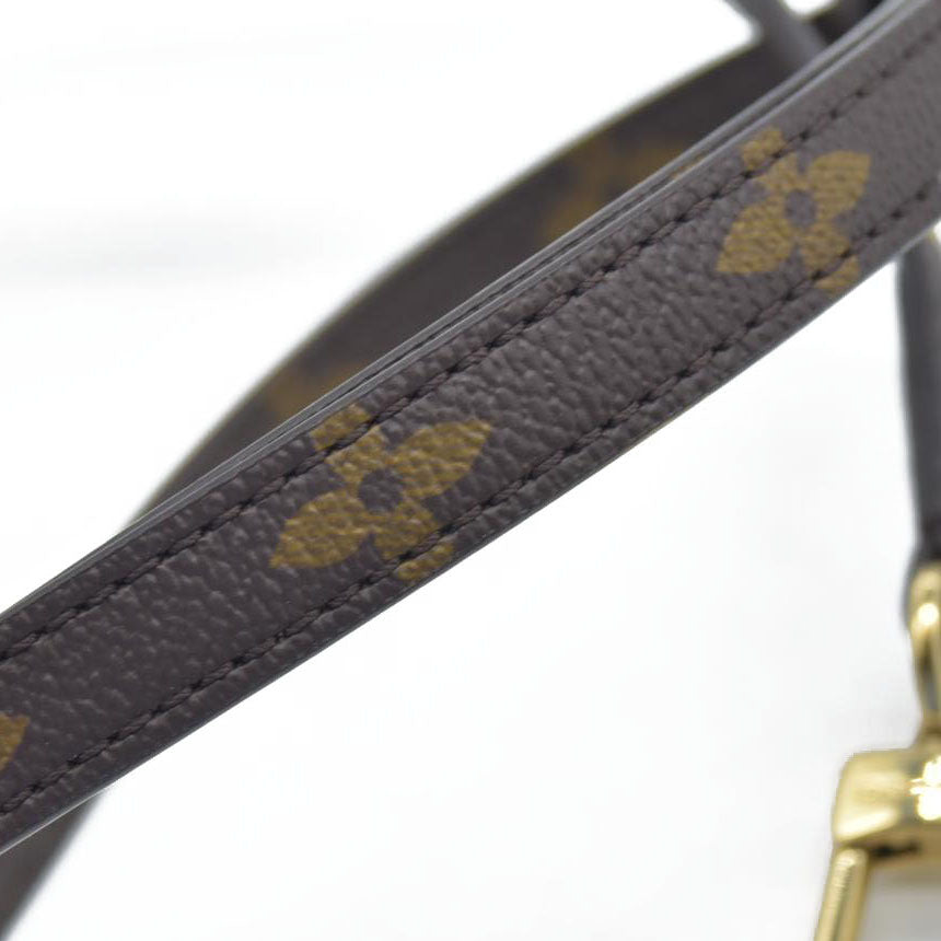 $3200 Louis Vuitton Monogram Pochette Métis East West