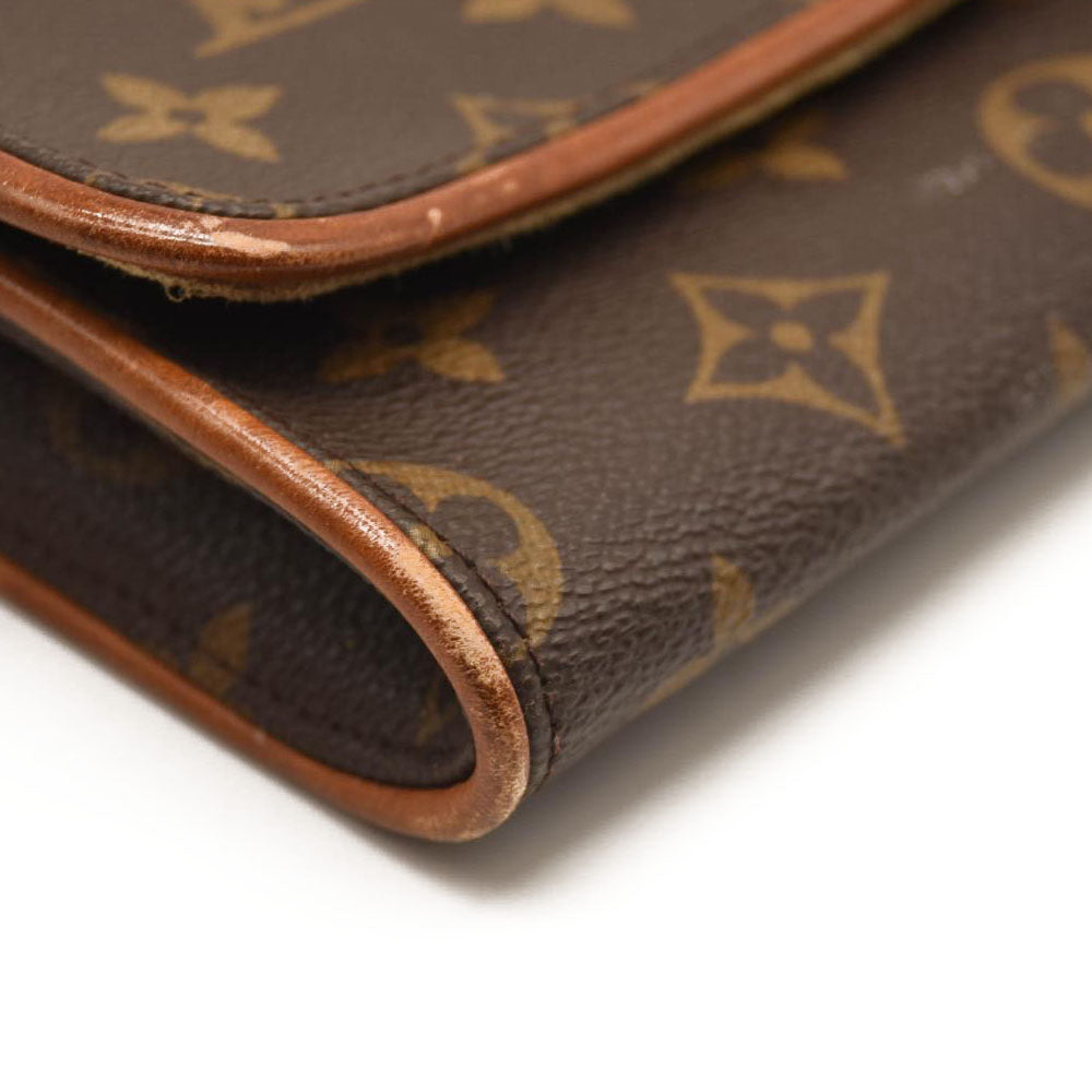 LOUIS VUITTON Monogram Pochette Twin GM