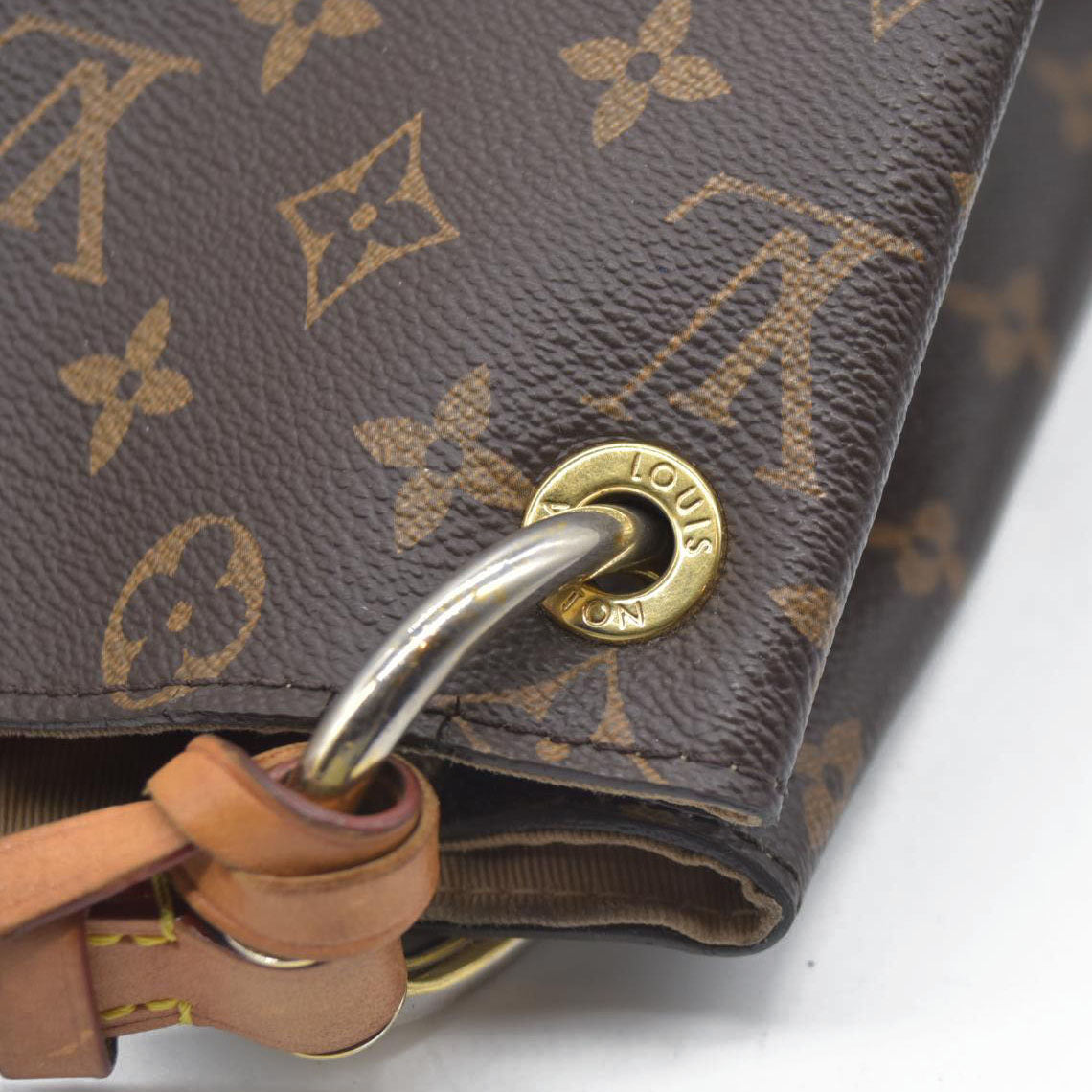 $1990 Louis Vuitton LV Monogram Graceful PM