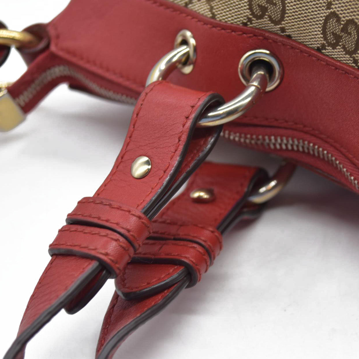 $1980 Gucci Monogram Signature GG Valentine Tote Red