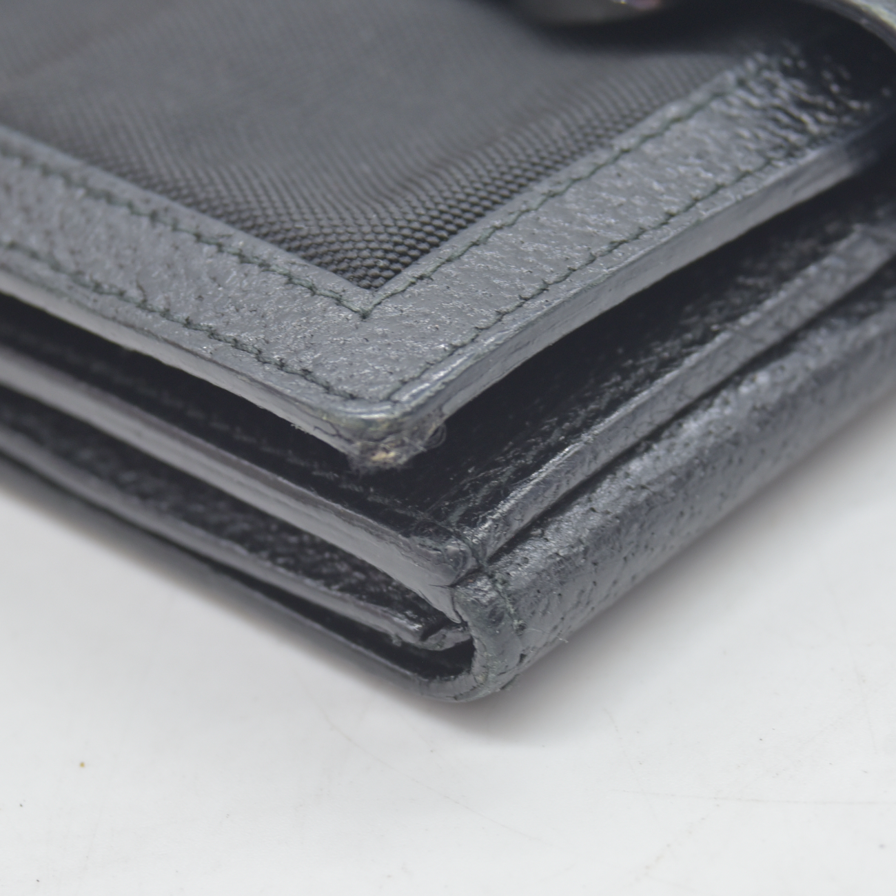 $490 GUCCI Logo Canvas Leather Bifold Wallet Black