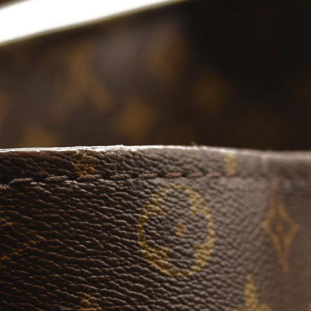 Louis Vuitton Monogram Artsy MM Hobo CA2150