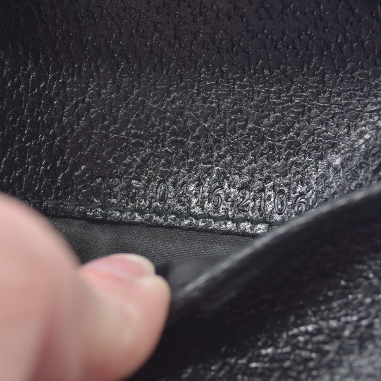 $490 GUCCI Logo Canvas Leather Bifold Wallet Black