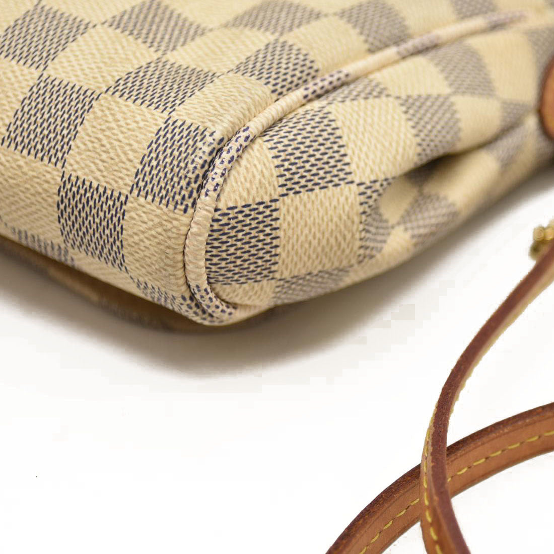 Louis Vuitton  Damier Azur Favorite MM DU0194