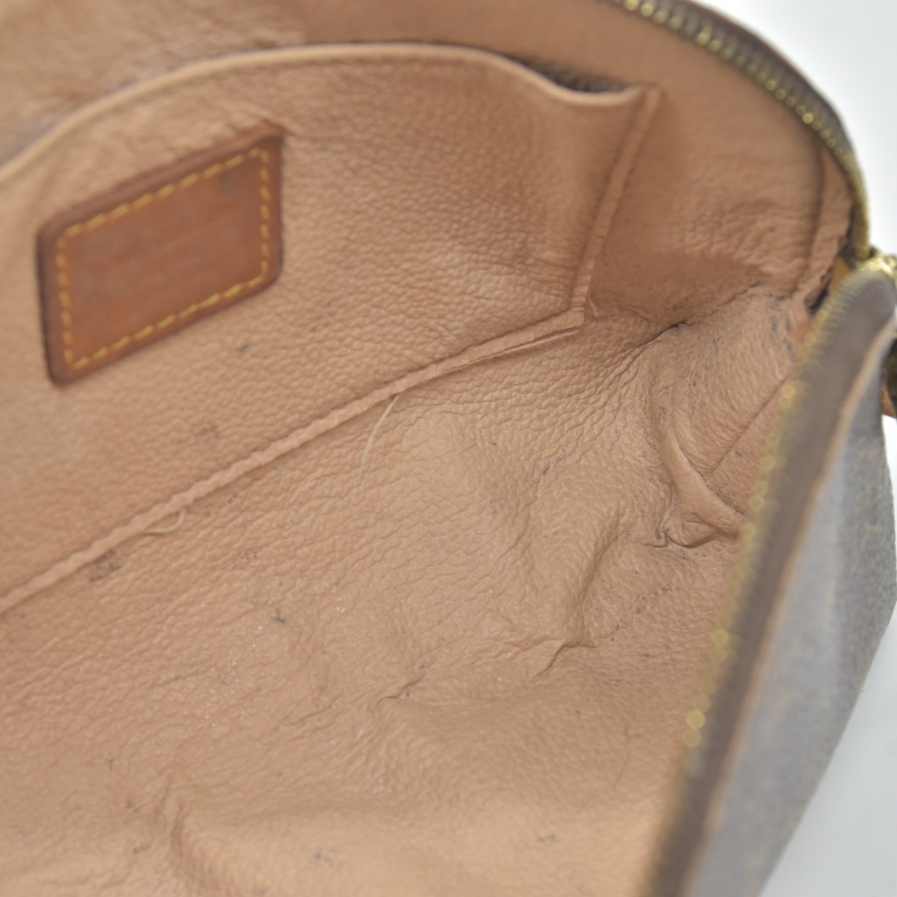 $600 Louis Vuitton Monogram Pochette Cosmetics Pouch Brown  CA0041