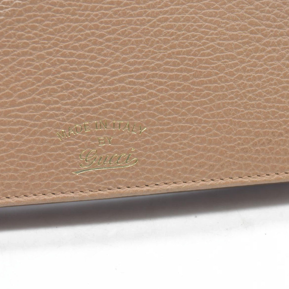 $890 Gucci Dollar Calfskin Swing Wallet On Strap crossbody bag