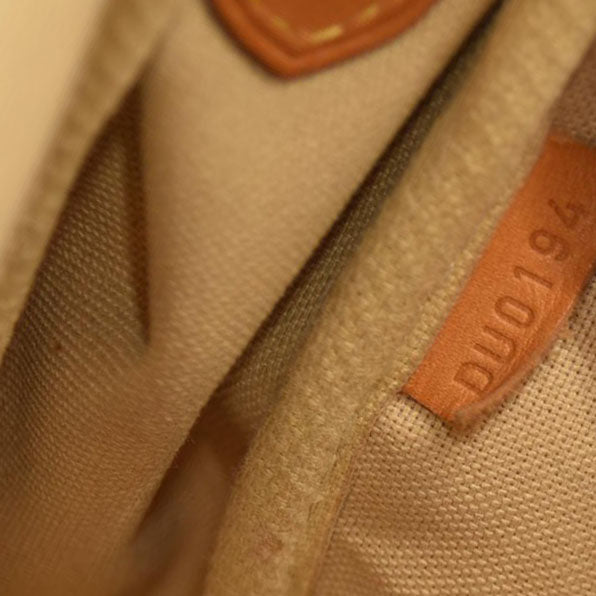 Louis Vuitton  Damier Azur Favorite MM DU0194