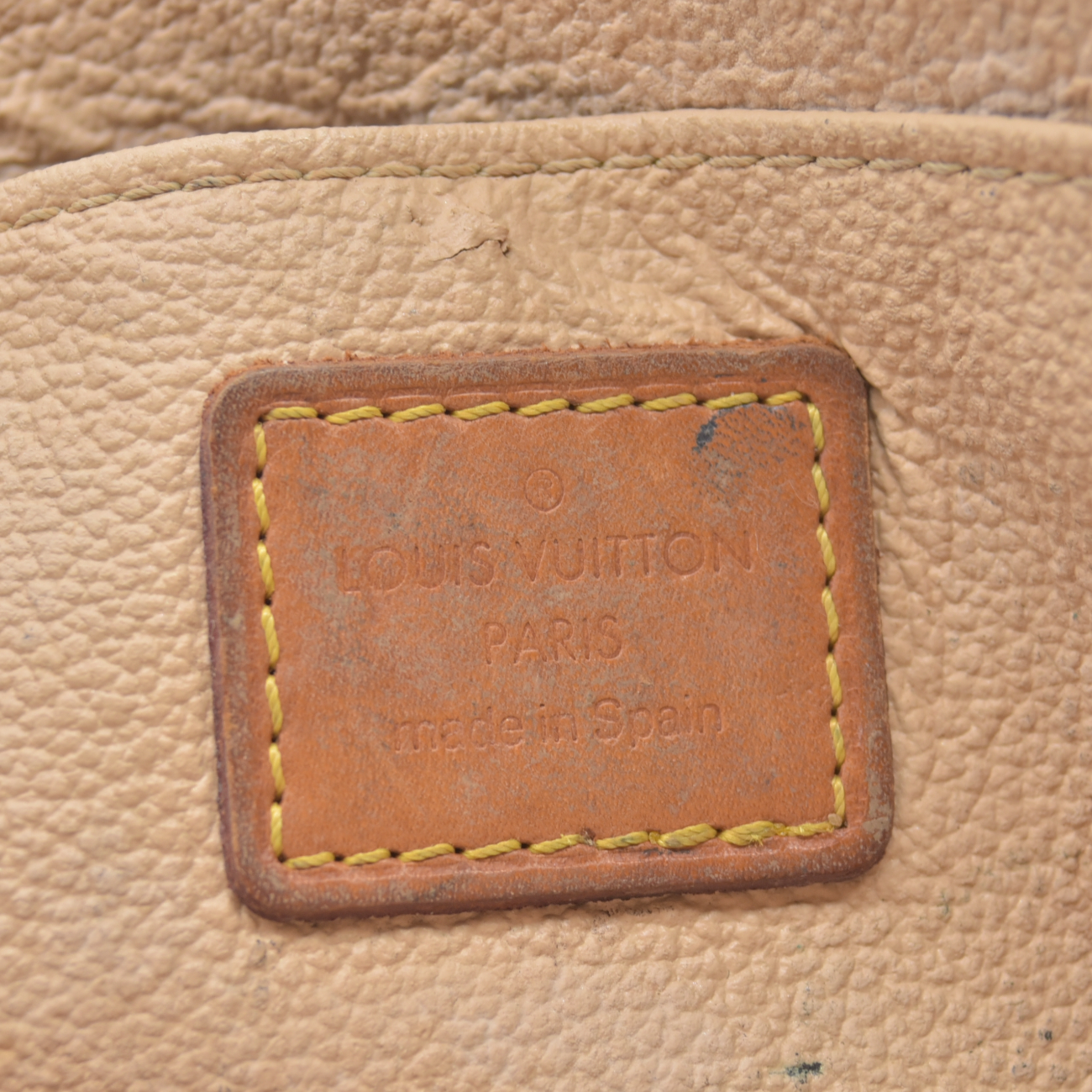 $600 Louis Vuitton Monogram Pochette Cosmetics Pouch Brown  CA0041