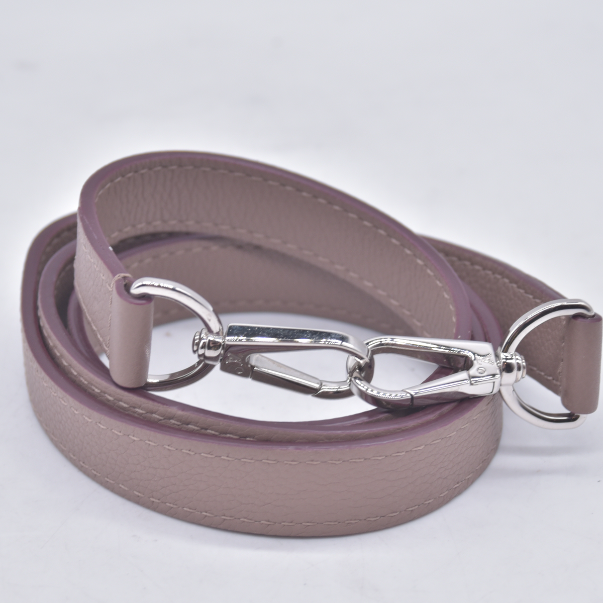 $3100 2017 Louis Vuitton Calfskin Lockmeto Beige 10021133 AR4167