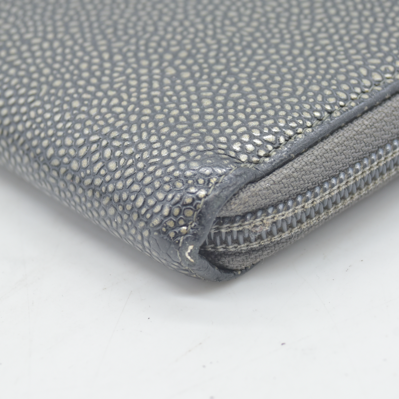 $1375 2014 CHANEL CC Logo Timeless Caviar Zip Around Long Wallet Metallic Silver