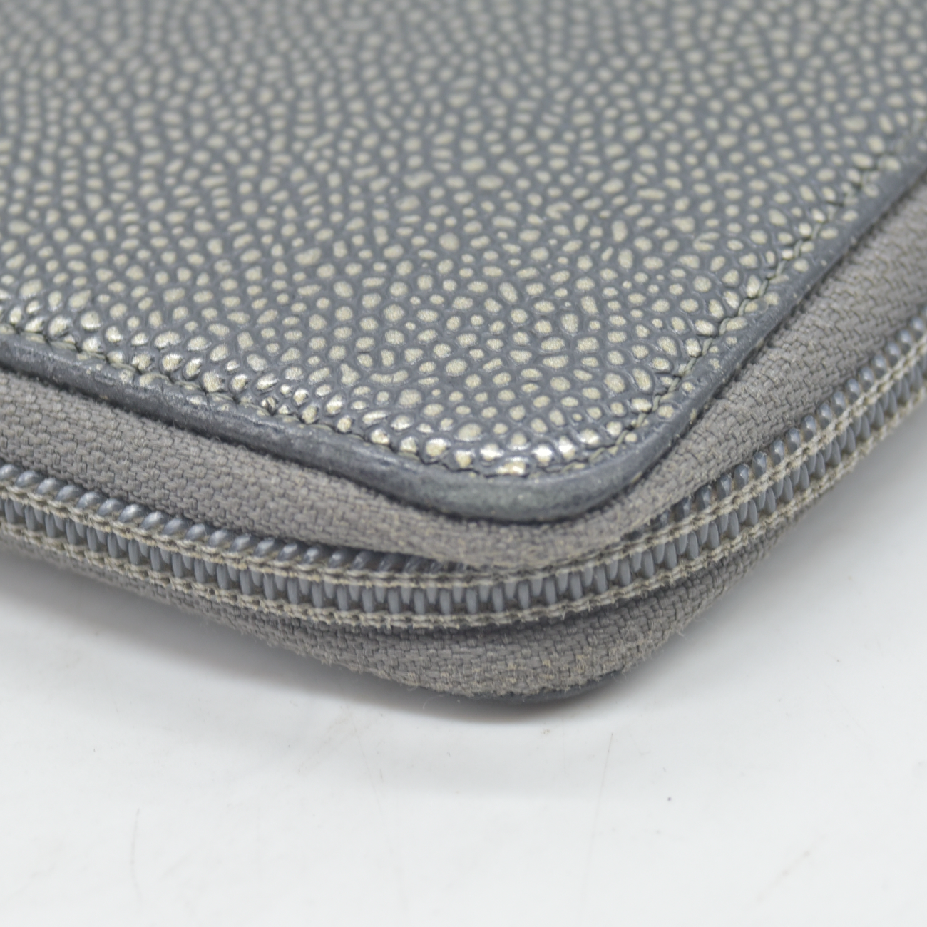 $1375 2014 CHANEL CC Logo Timeless Caviar Zip Around Long Wallet Metallic Silver