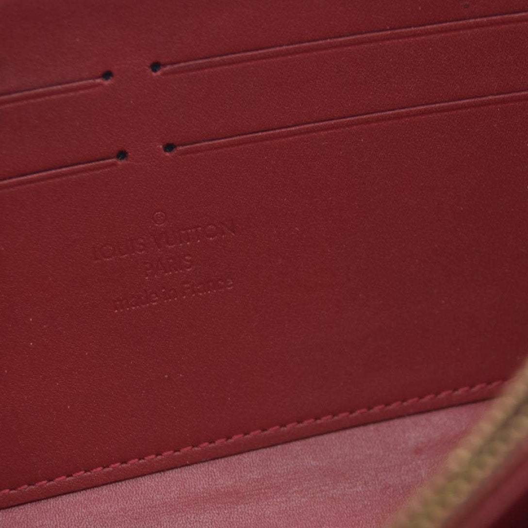 $970 SP1110 2010 Louis Vuitton Pomme d'Amour Monogram Vernis Zippy Wallet CONSIGNMENT