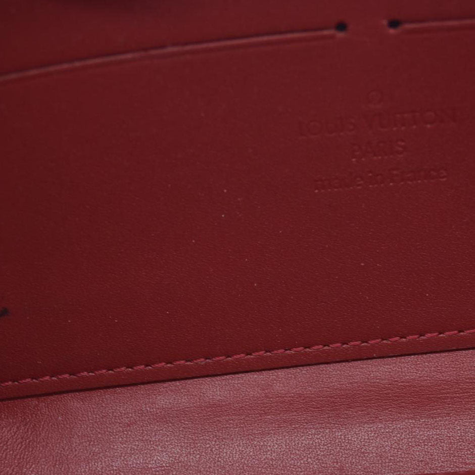 $970 SP1110 2010 Louis Vuitton Pomme d'Amour Monogram Vernis Zippy Wallet CONSIGNMENT