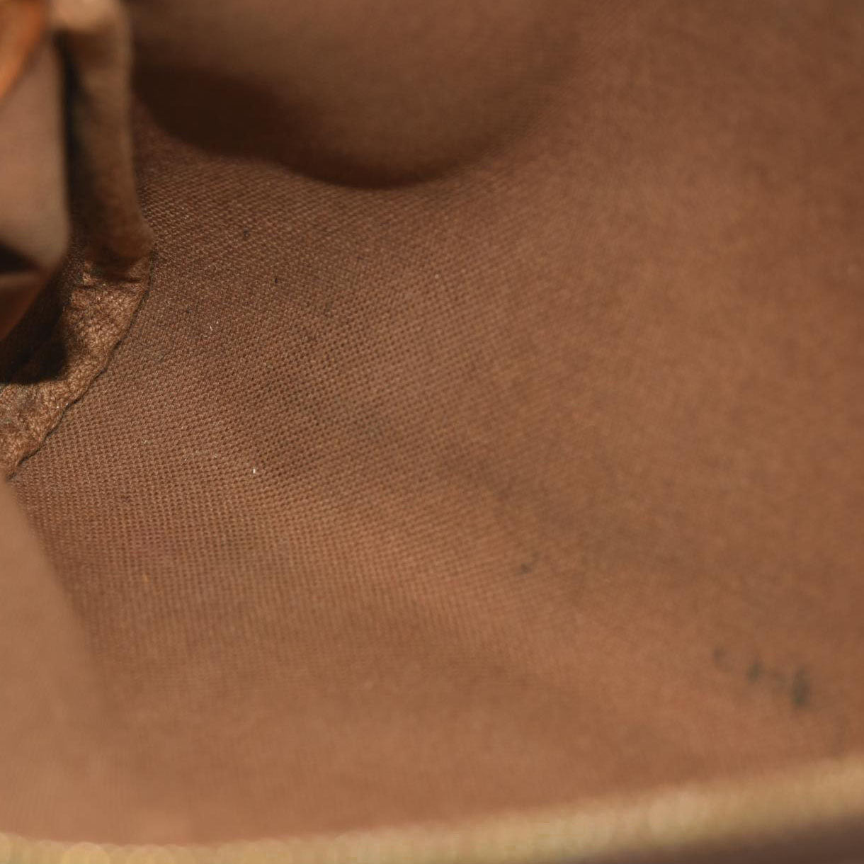 LOUIS VUITTON  Monogram Eva Clutch DU2150